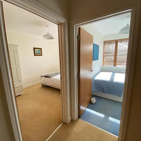 Apartment Yew No. 5 *
